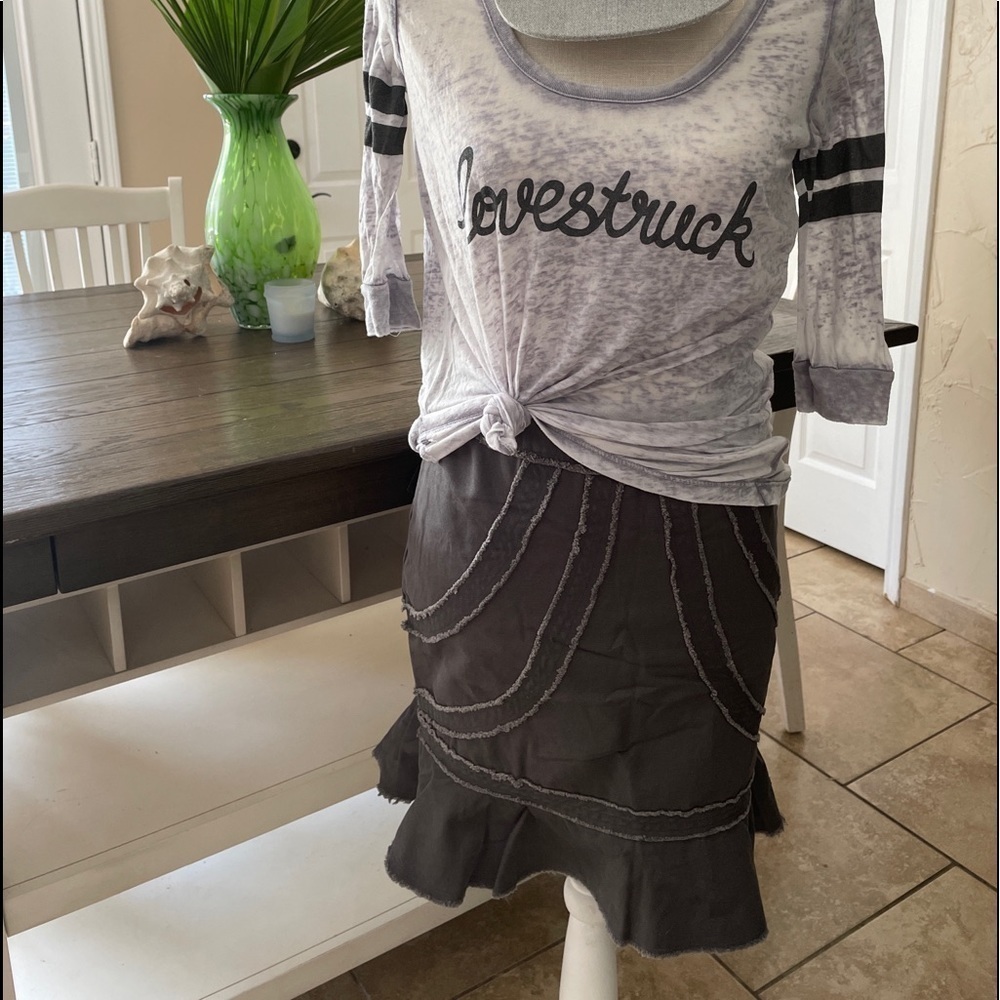 ⭐️ 3/$15 Exhilaration Target Gray Denim Mini skirt - Picture 7 of 8